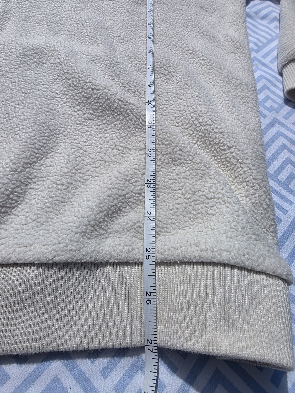 🤍 Cozy Aerie Hooded Pullover | Size XS | Oversized - Picture 8 of 10